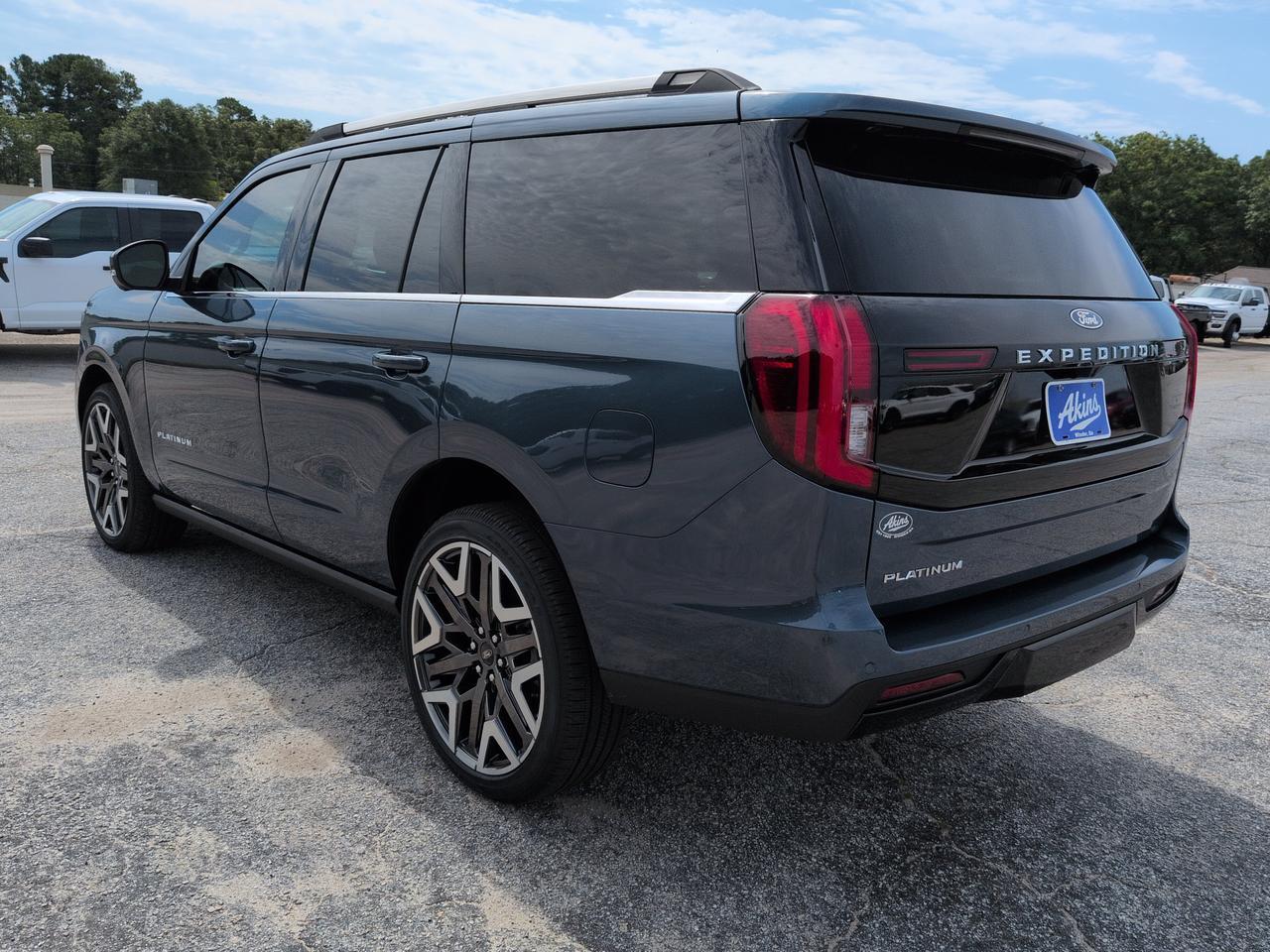 2027 Ford Expedition Platinum Winder GA