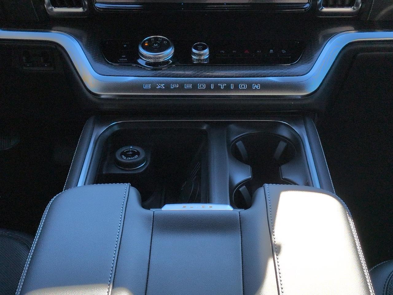 2027 Ford Expedition Platinum Winder GA