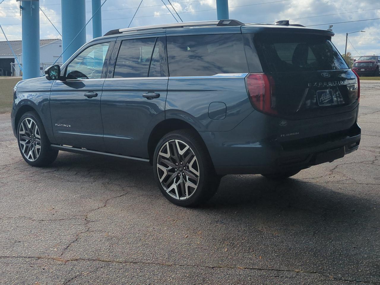2027 Ford Expedition Platinum Winder GA