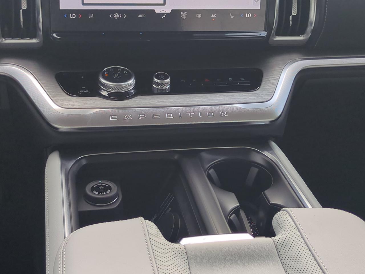 2027 Ford Expedition Platinum Winder GA