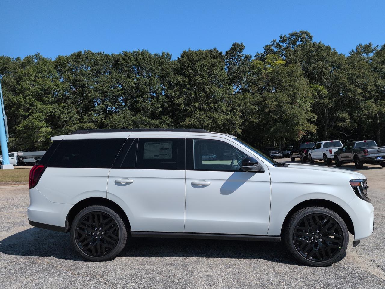 2027 Ford Expedition Platinum Winder GA