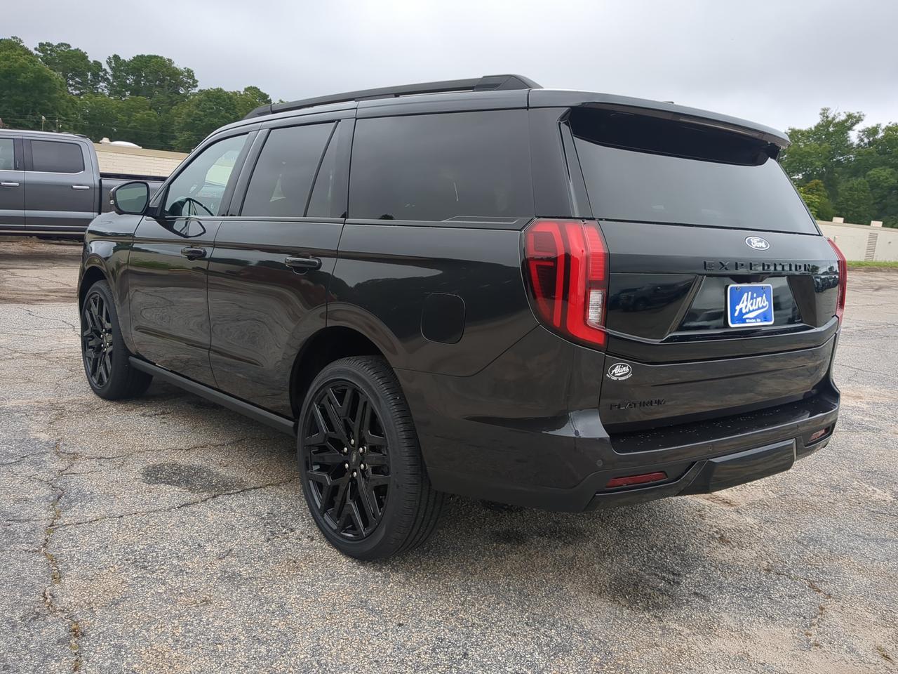 2027 Ford Expedition Platinum Winder GA