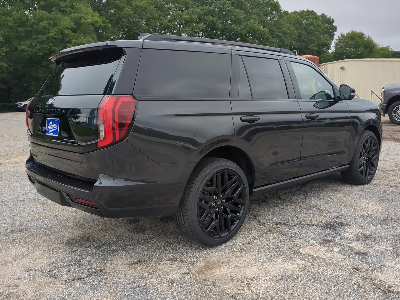 2027 Ford Expedition Platinum Winder GA