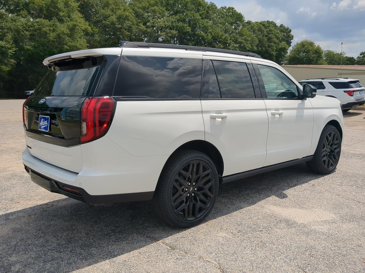 2027 Ford Expedition Platinum Winder GA