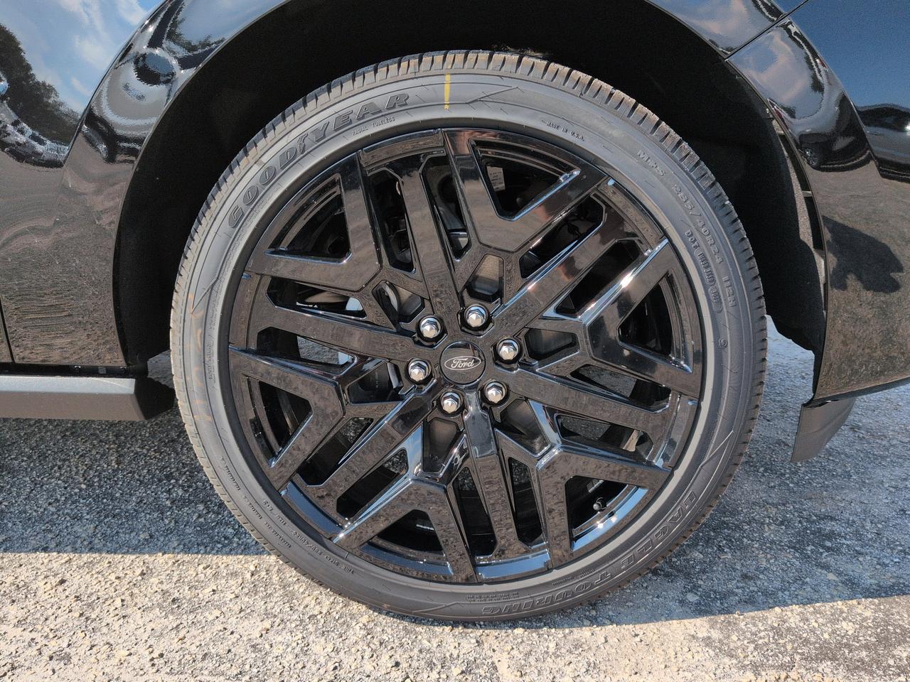 2027 Ford Expedition Platinum Winder GA