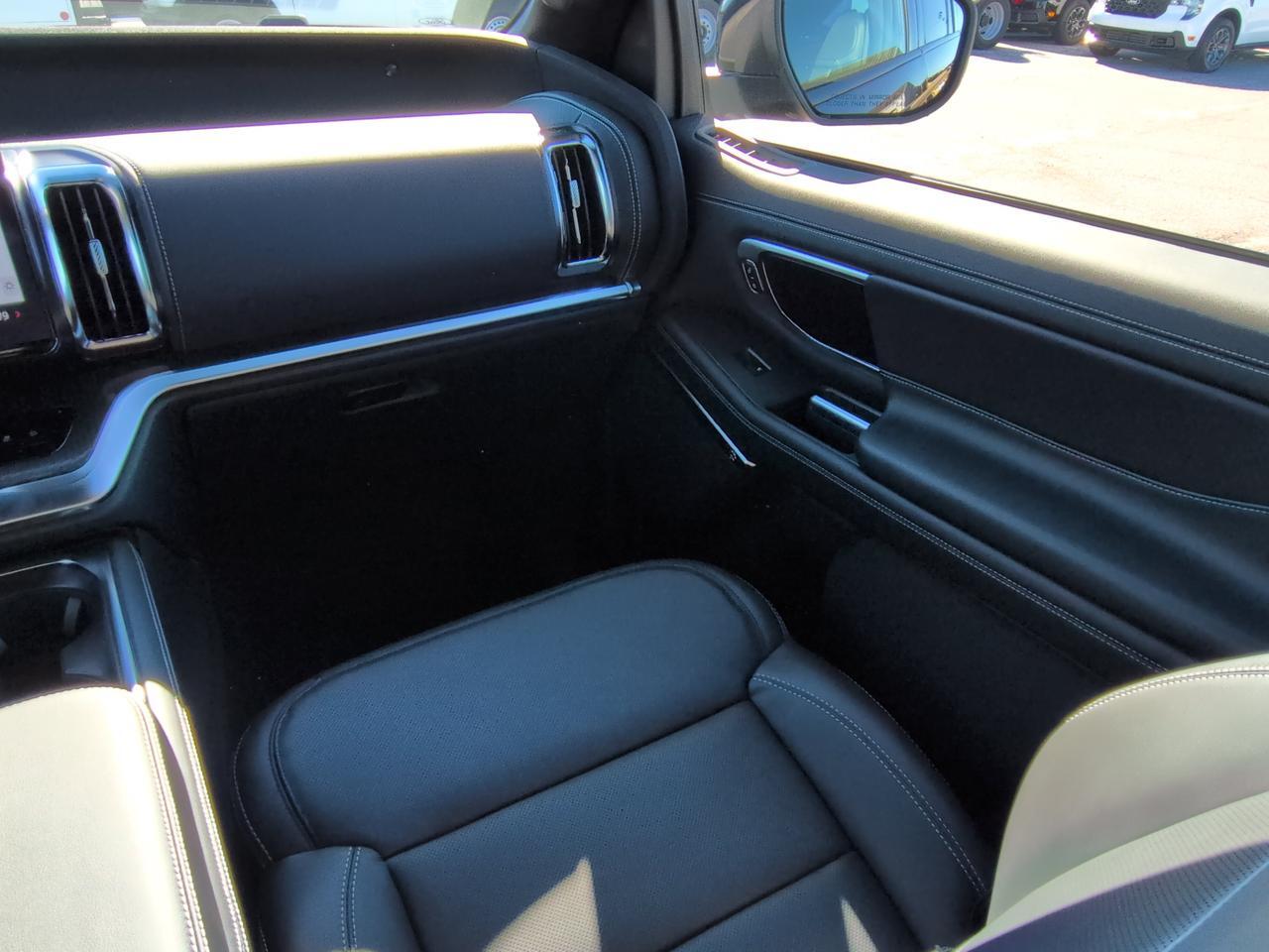 2027 Ford Expedition Platinum Winder GA