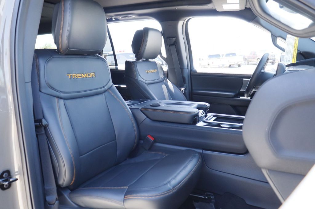 2027 Ford Expedition Tremor Hondo TX