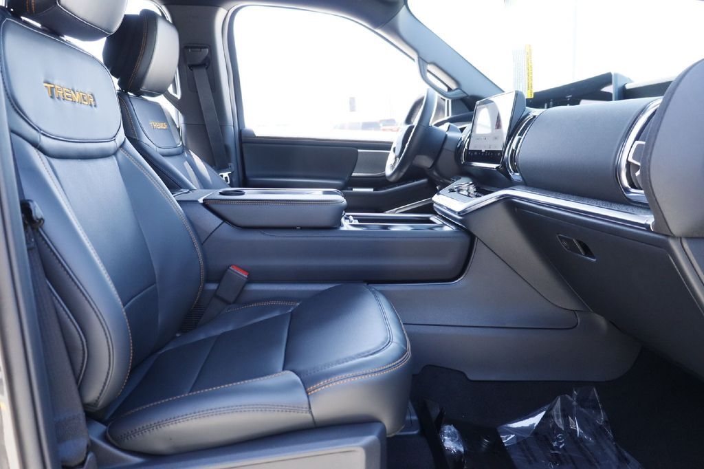 2027 Ford Expedition Tremor Hondo TX