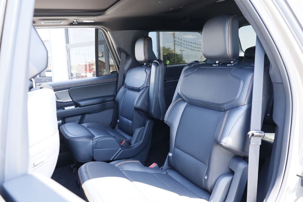 2027 Ford Expedition Tremor Hondo TX