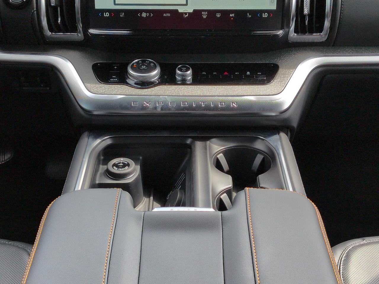 2027 Ford Expedition Tremor Appleton WI