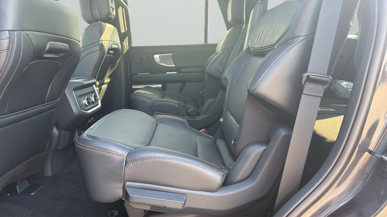 2027 Ford Expedition Tremor Sherwood Park AB