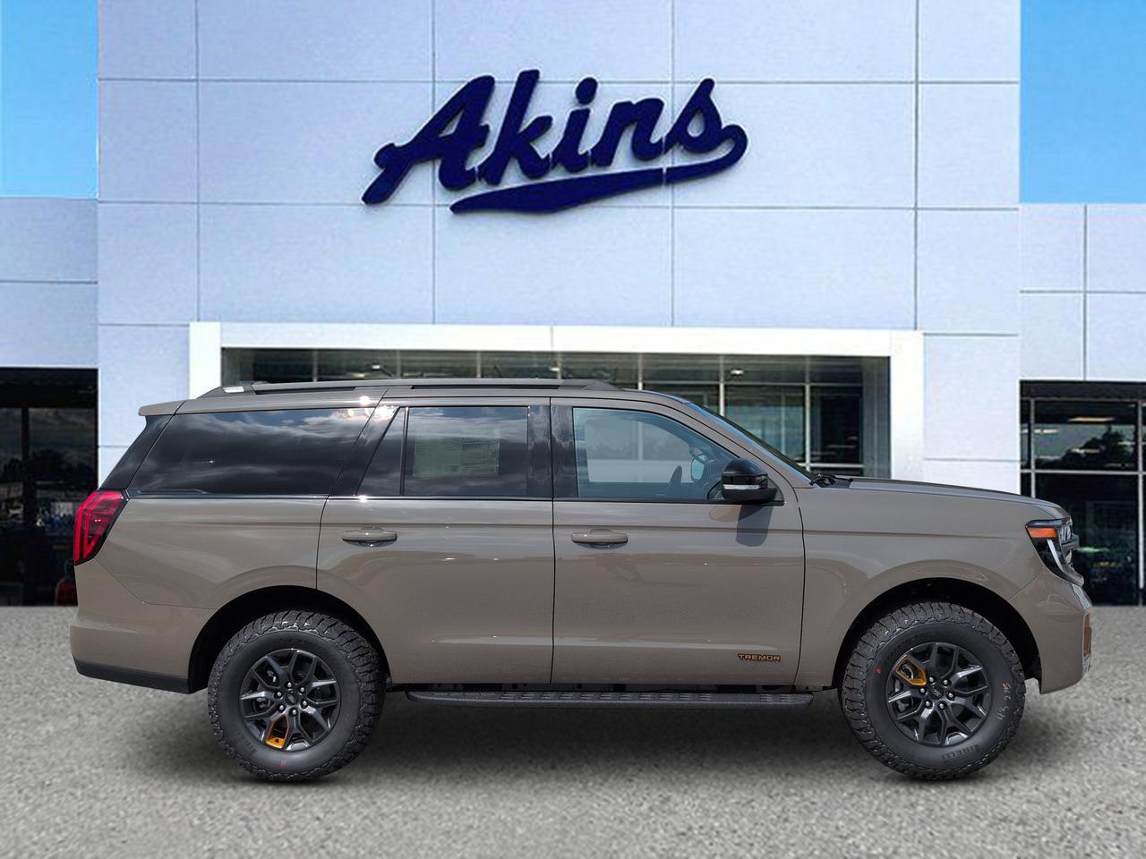2027 Ford Expedition Tremor