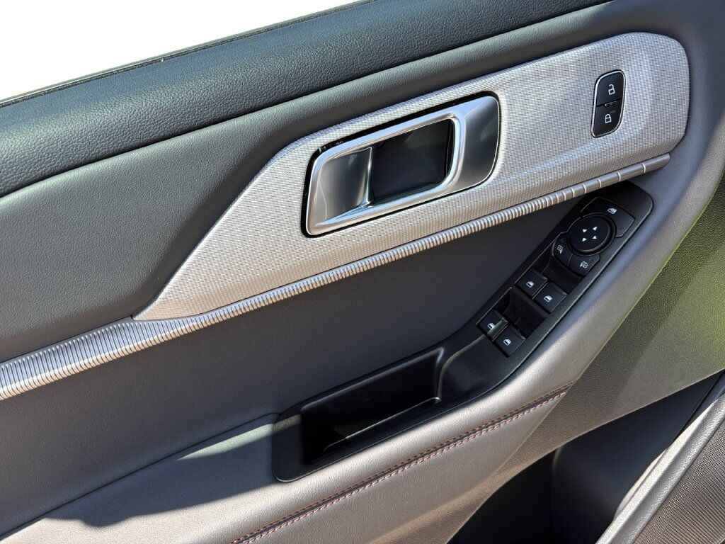 2027 Ford Explorer Active Hondo TX
