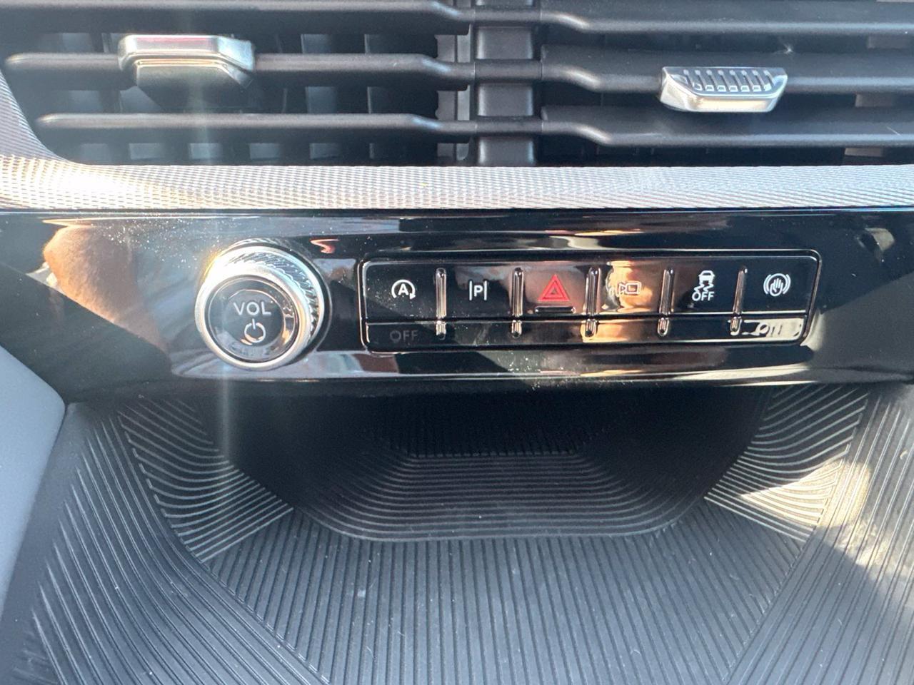 2027 Ford Explorer Active Watertown SD