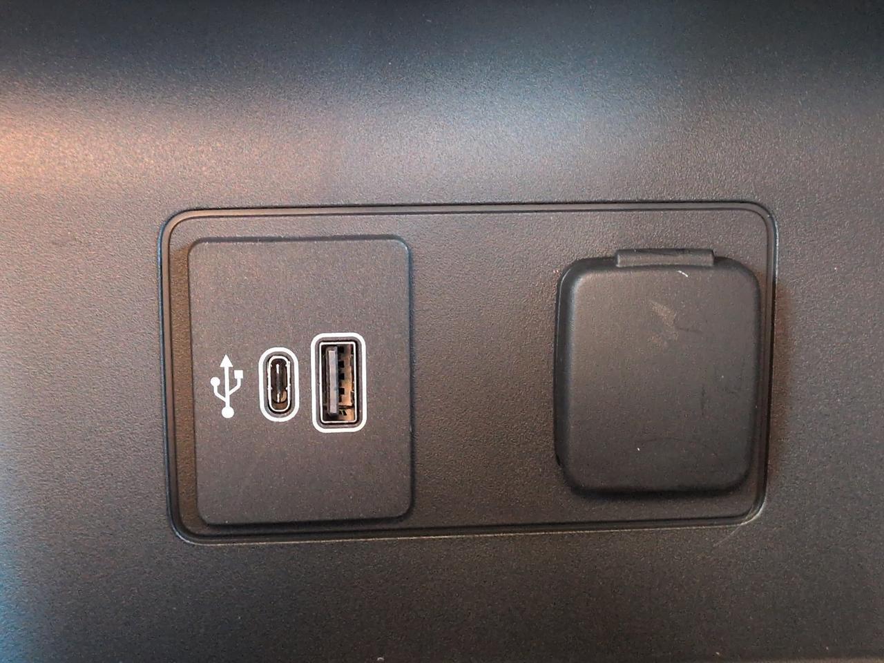 2027 Ford Explorer Active Winder GA