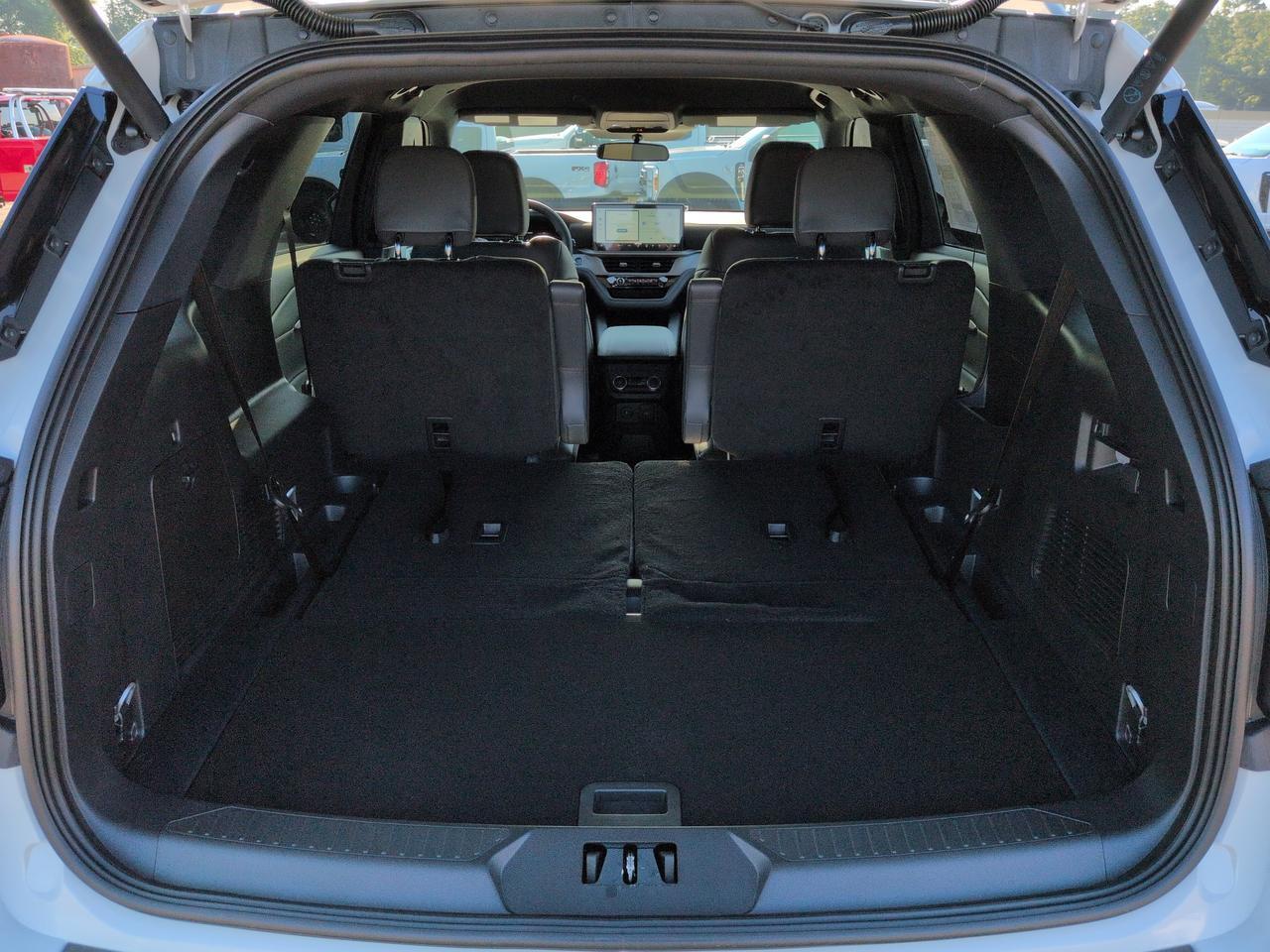 2027 Ford Explorer Active Winder GA