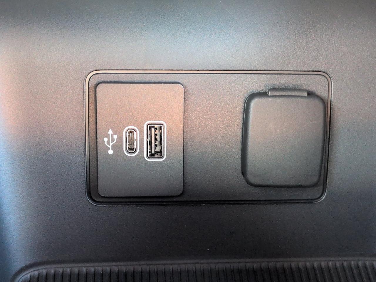 2027 Ford Explorer Active Winder GA