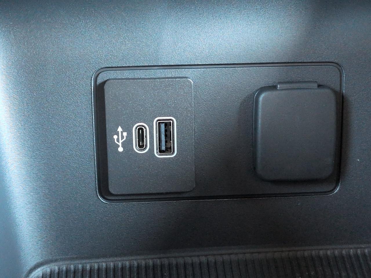 2027 Ford Explorer Active Winder GA