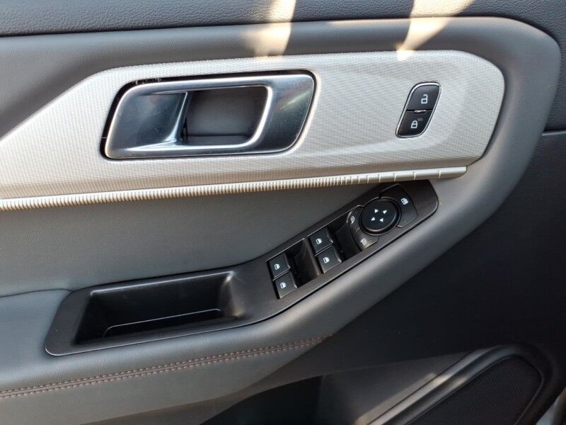 2027 Ford Explorer Active w/200A Pkg Del Rio TX