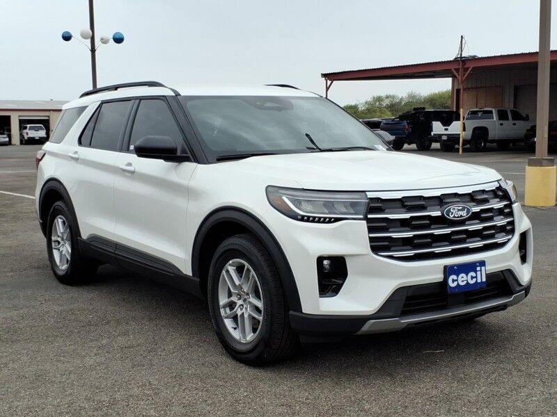 2027 Ford Explorer Active w/200A Pkg