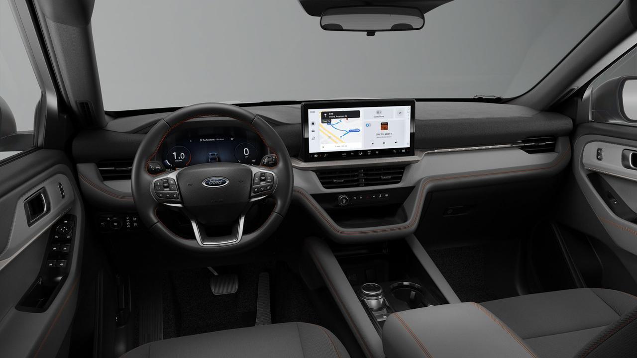2027 Ford Explorer Active w/200A Pkg Appleton WI