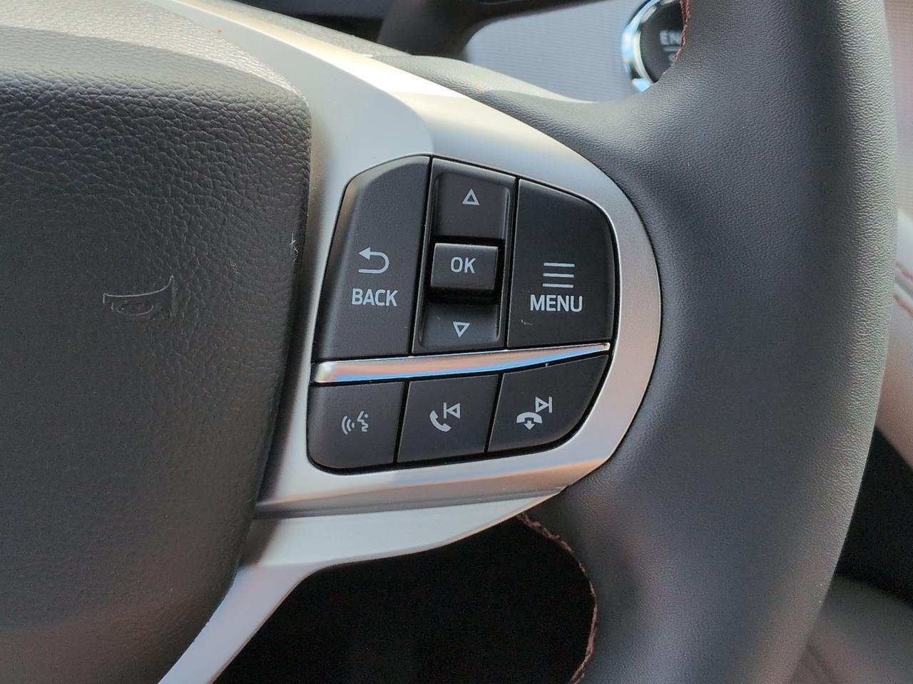 2027 Ford Explorer Active w/200A Pkg Appleton WI