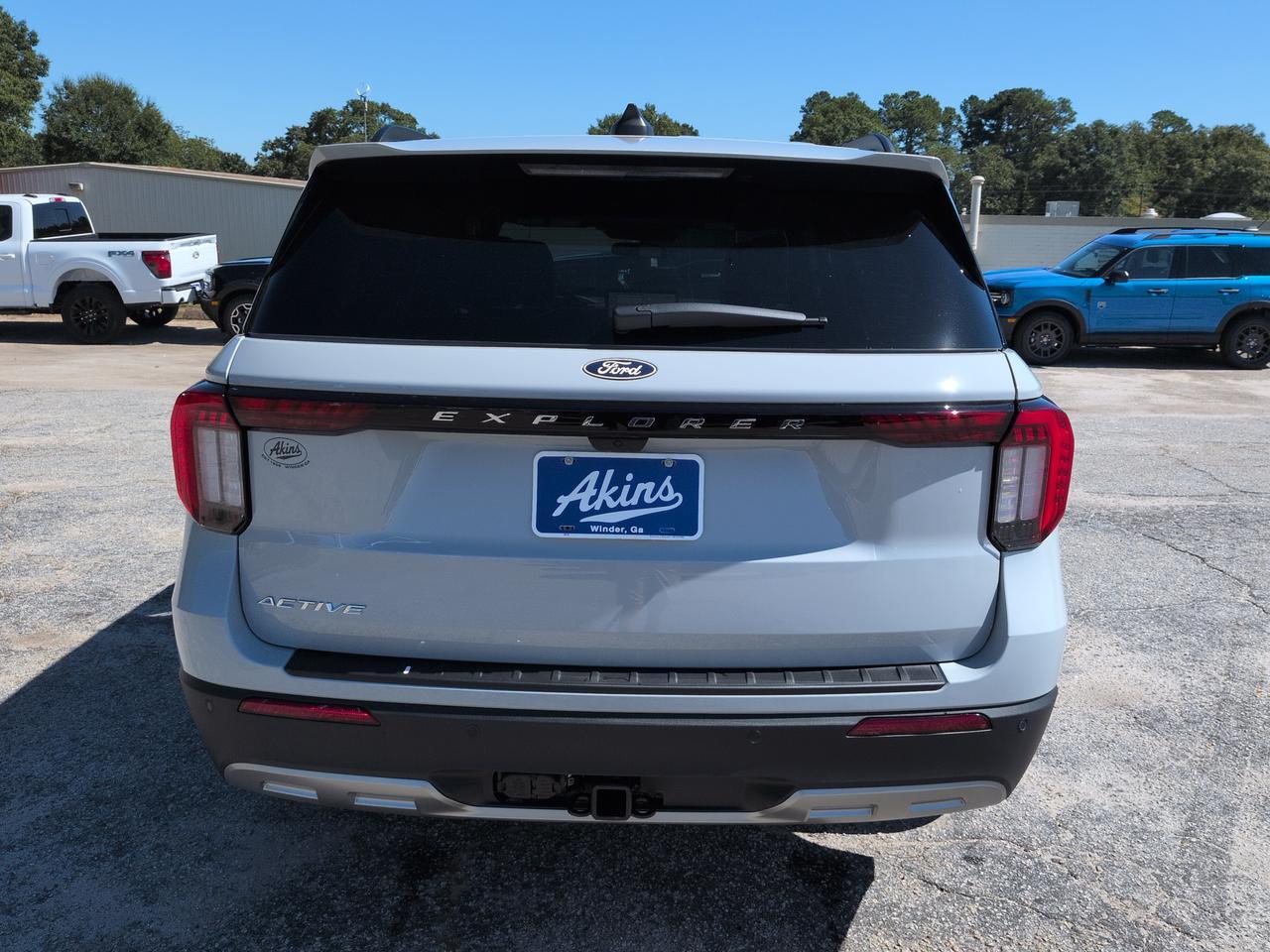 2027 Ford Explorer Active w/200A Pkg Appleton WI