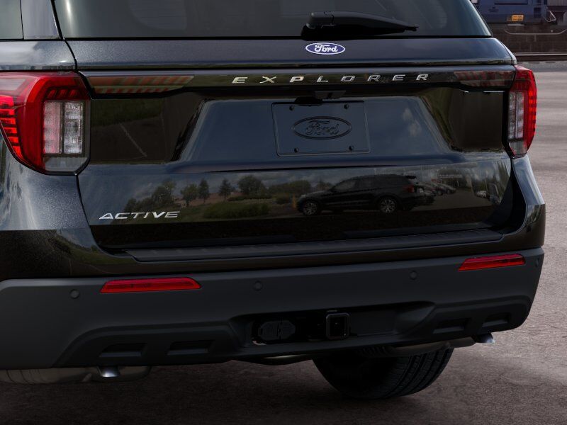 2027 Ford Explorer Active w/200A Pkg Appleton WI