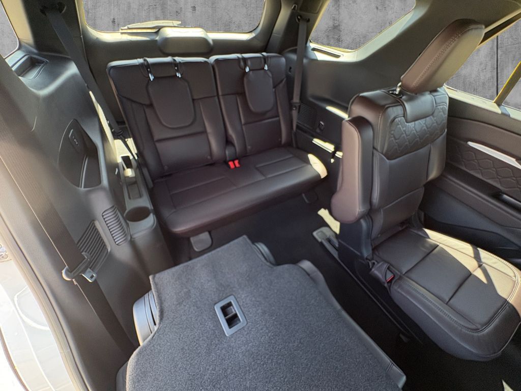 2027 Ford Explorer Platinum Hondo TX