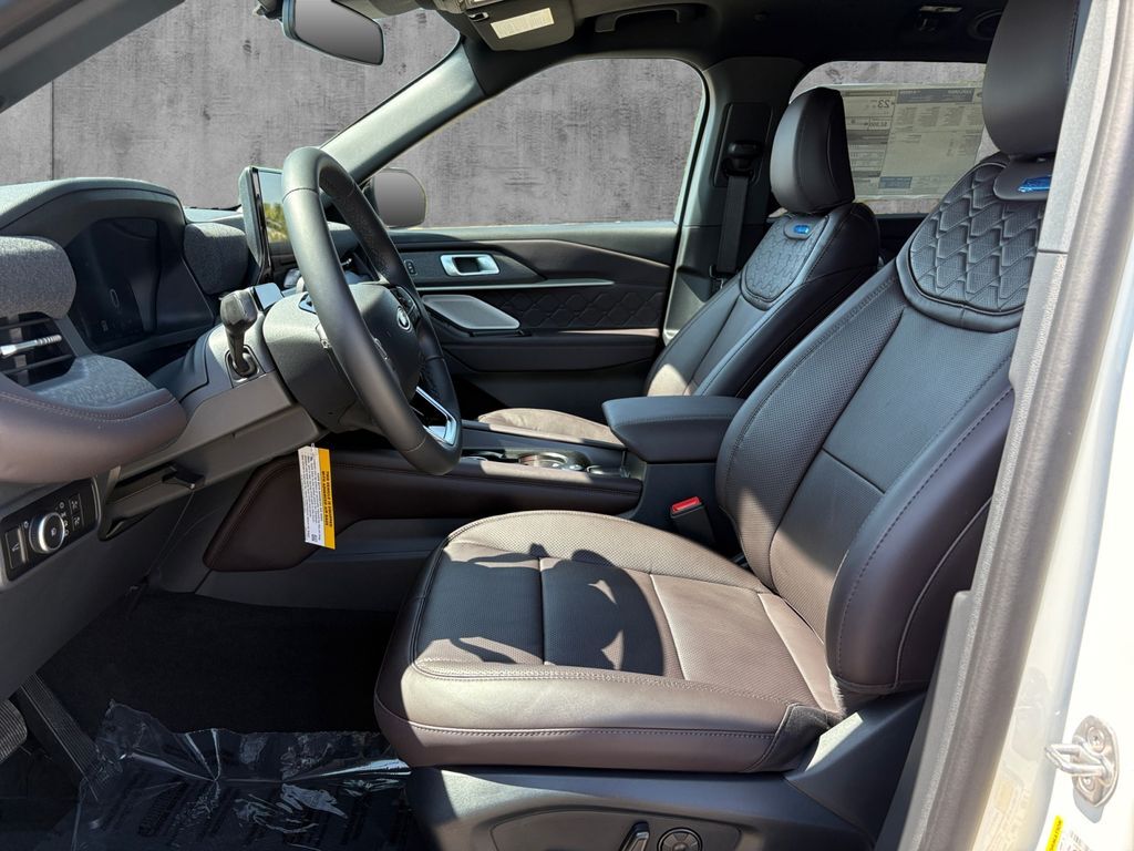 2027 Ford Explorer Platinum Hondo TX
