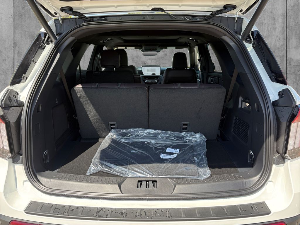 2027 Ford Explorer Platinum Hondo TX