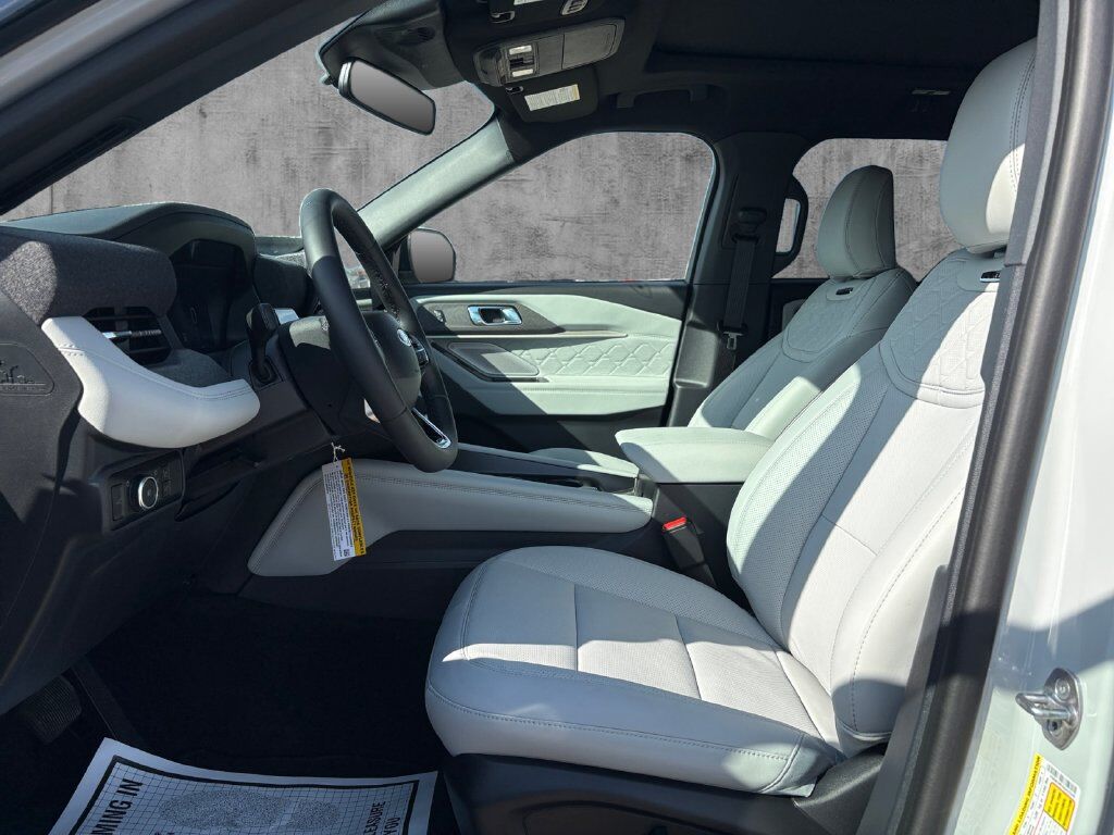 2027 Ford Explorer Platinum Hondo TX
