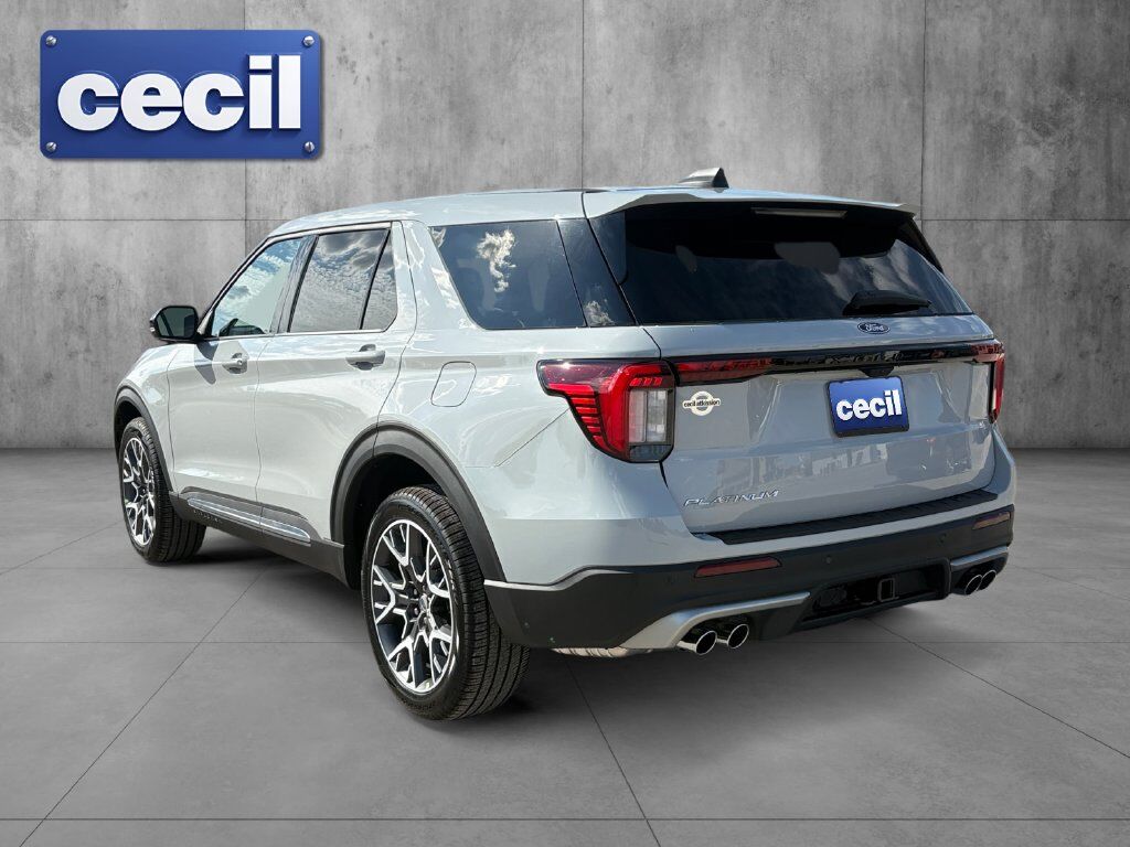 2027 Ford Explorer Platinum Hondo TX