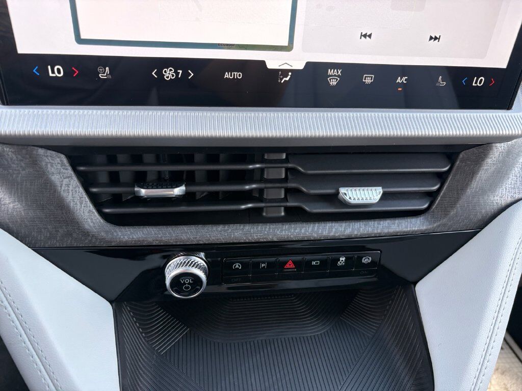 2027 Ford Explorer Platinum Hondo TX