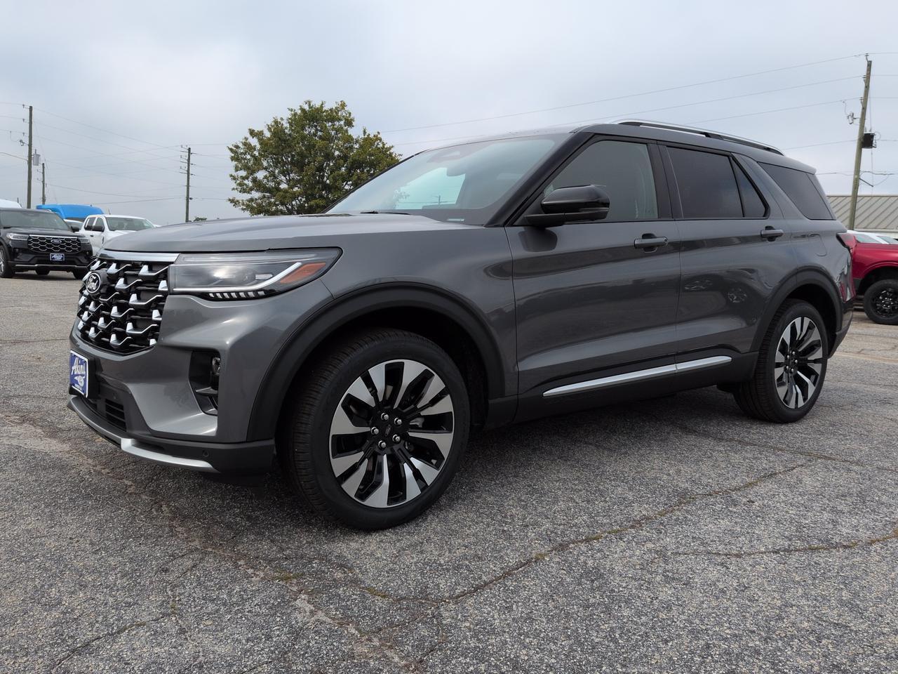 2027 Ford Explorer Platinum Appleton WI