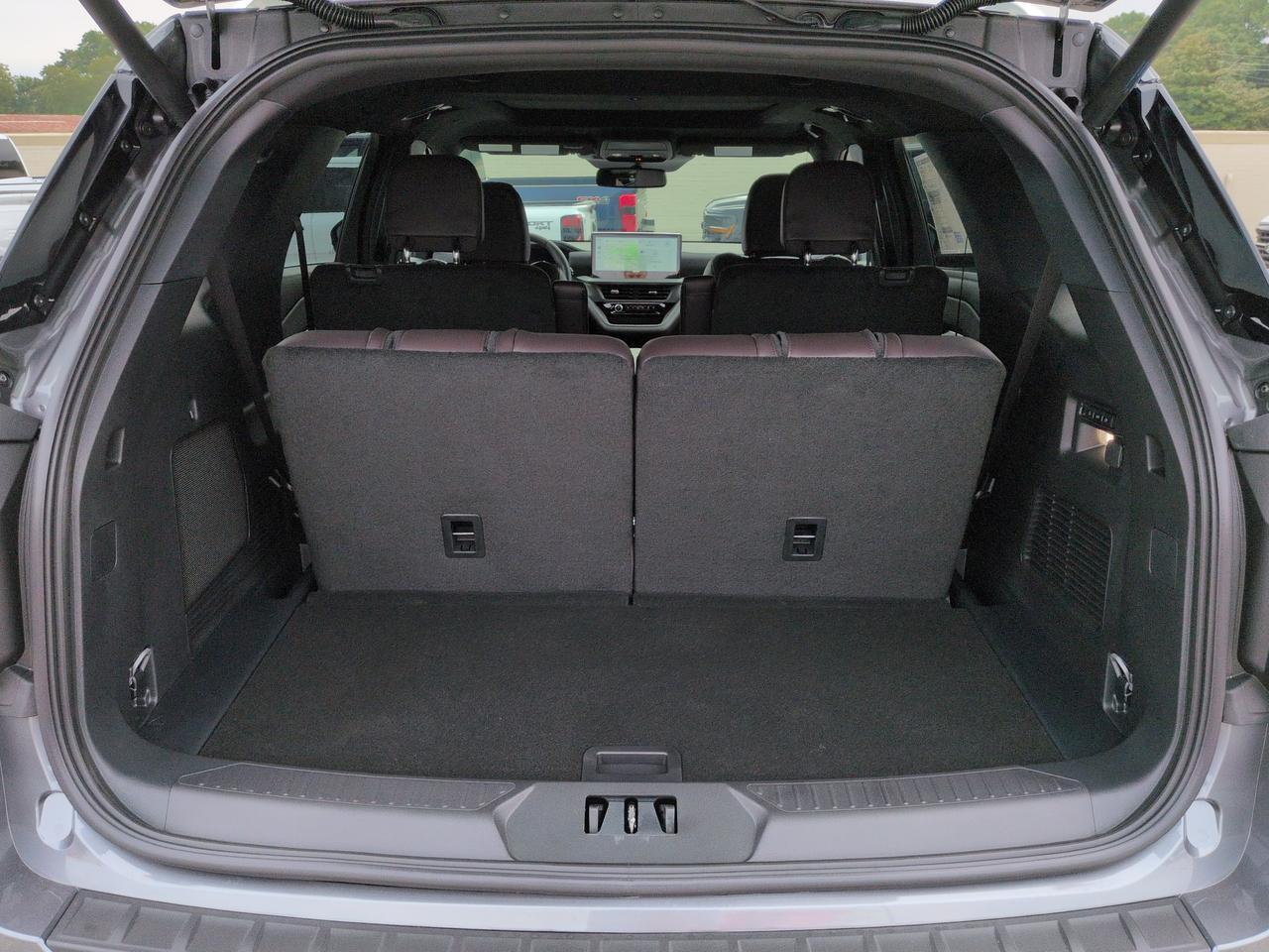 2027 Ford Explorer Platinum Appleton WI