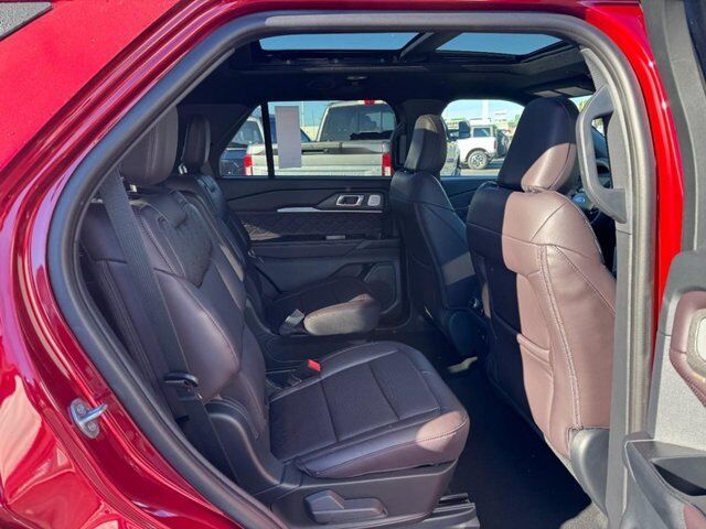 2027 Ford Explorer Platinum Washington MO