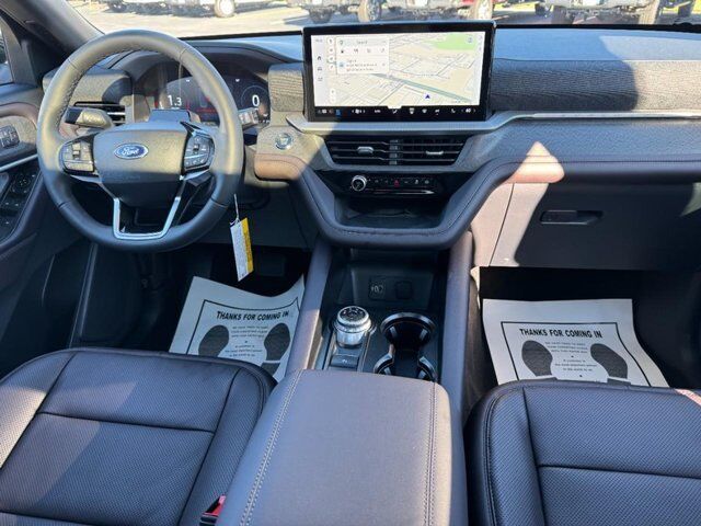 2027 Ford Explorer Platinum Washington MO