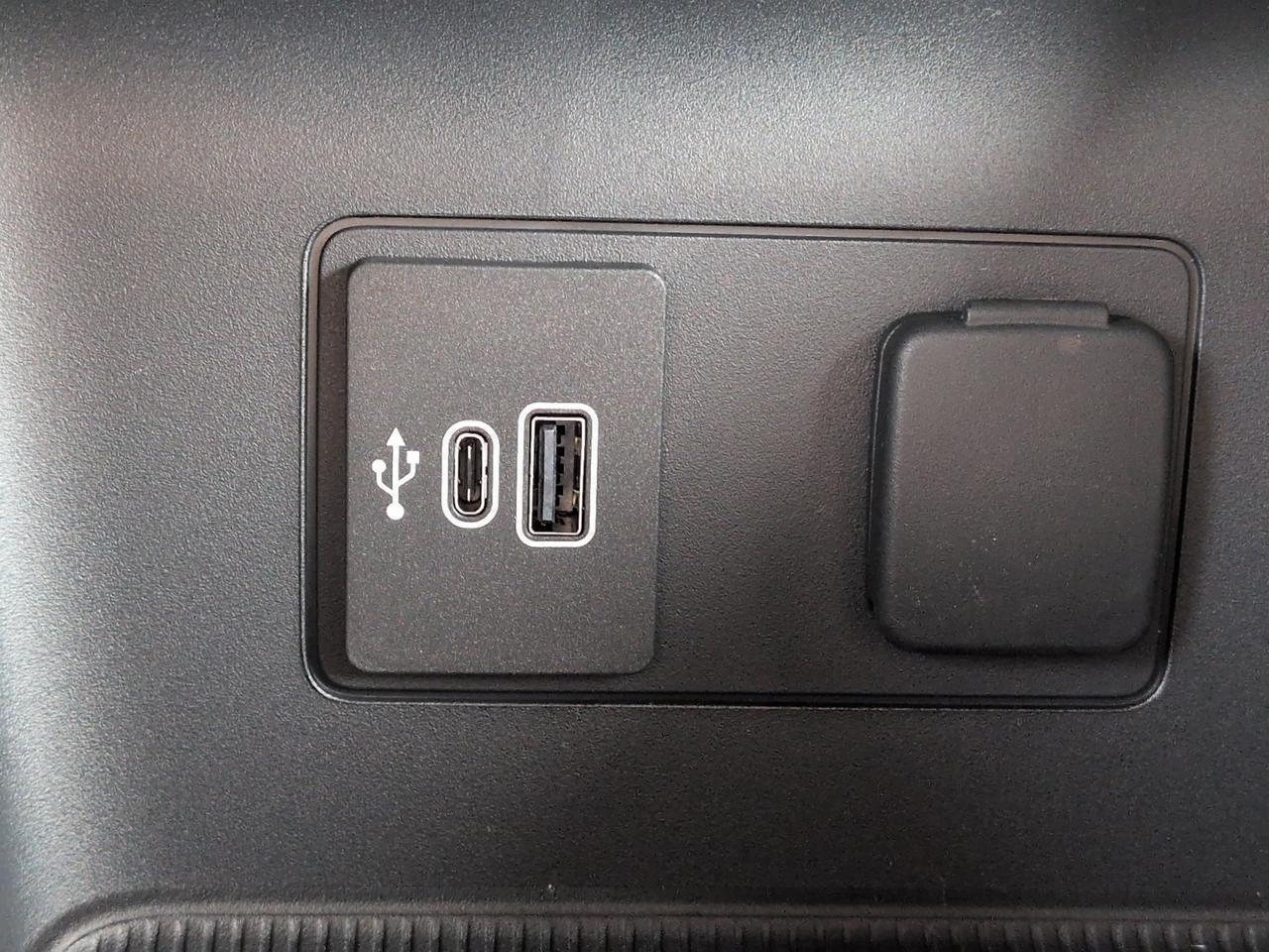 2027 Ford Explorer Platinum Winder GA