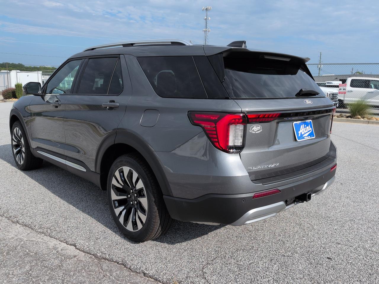 2027 Ford Explorer Platinum Winder GA