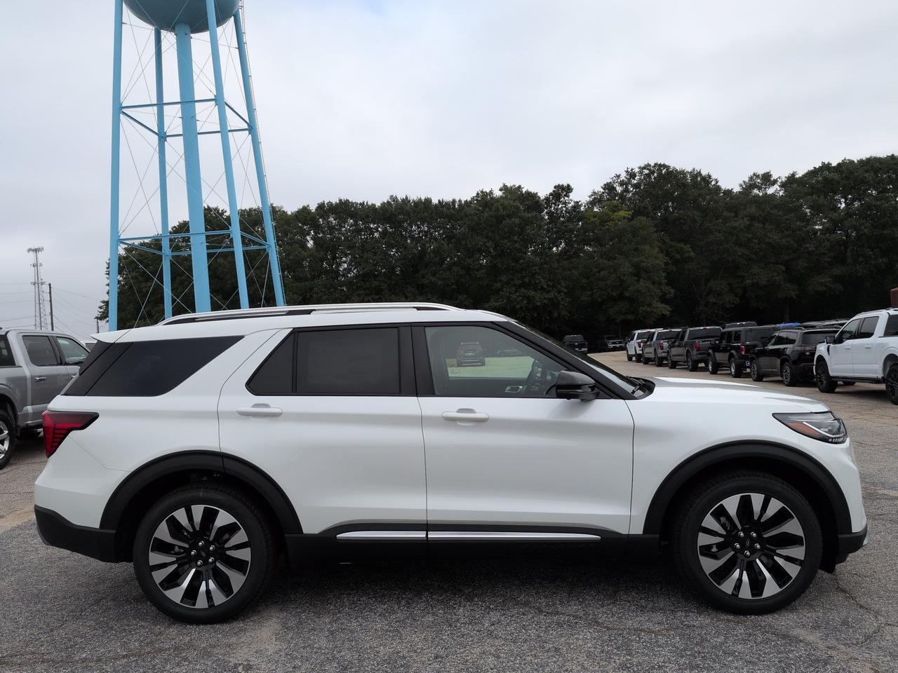 2027 Ford Explorer Platinum