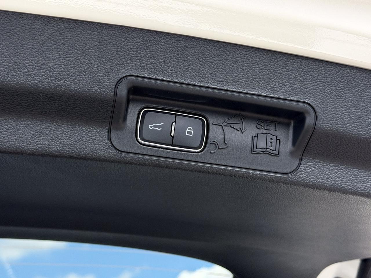 2027 Ford Explorer Platinum Springfield VA