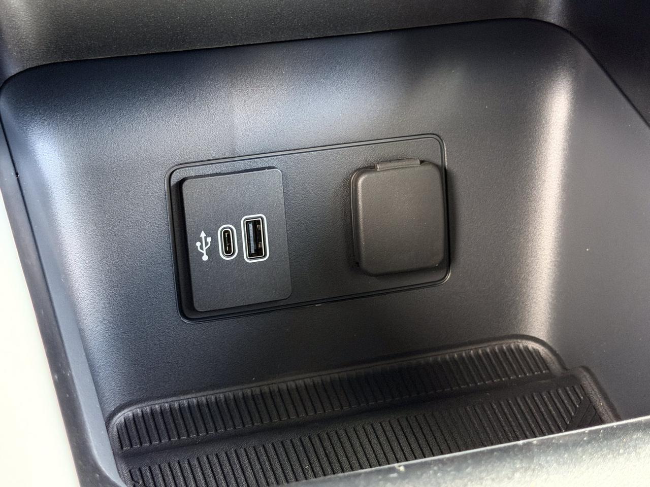2027 Ford Explorer Platinum Springfield VA