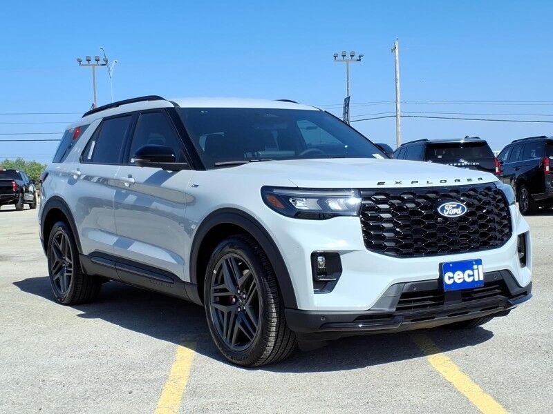 2027 Ford Explorer ST-Line