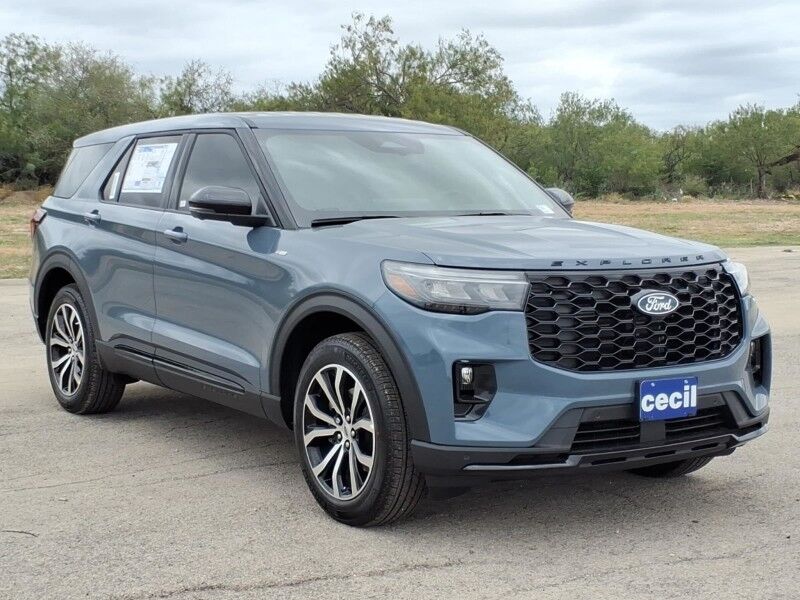 2027 Ford Explorer ST-Line