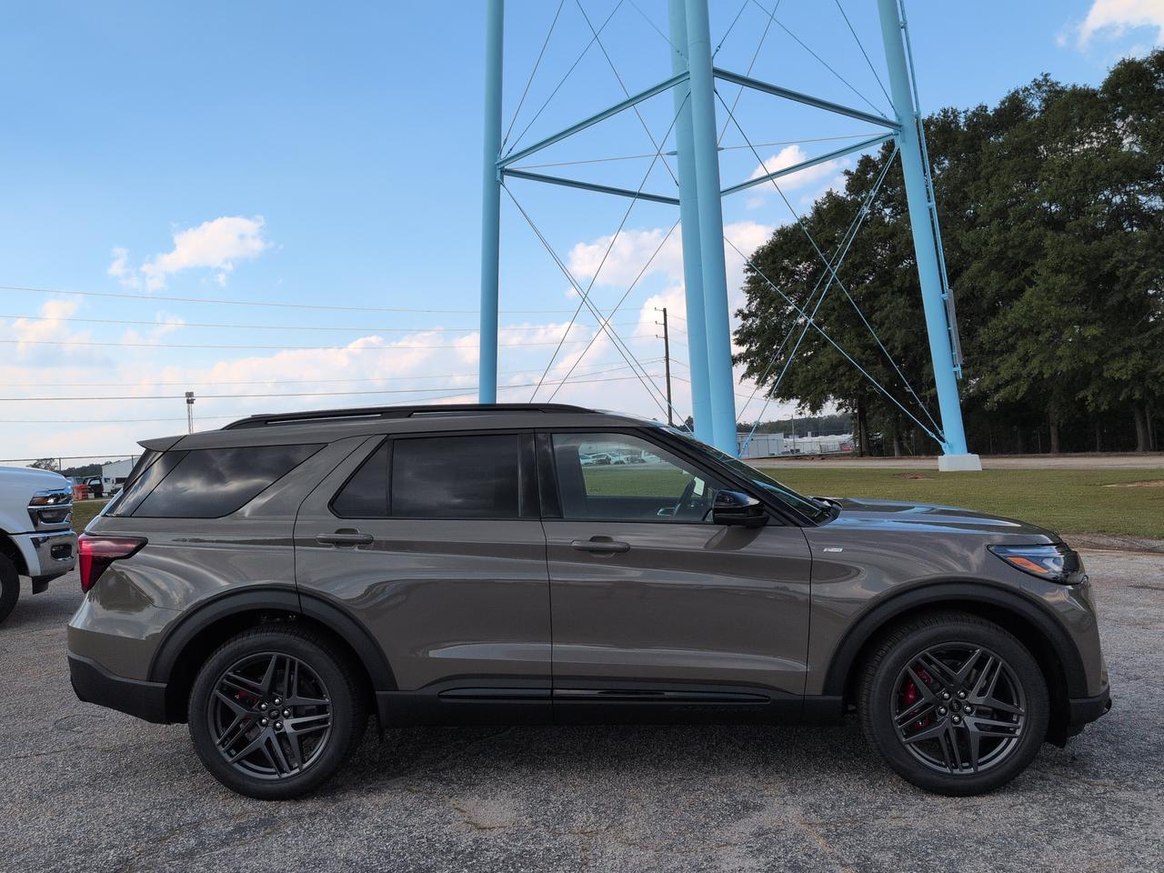 2027 Ford Explorer ST-Line Appleton WI