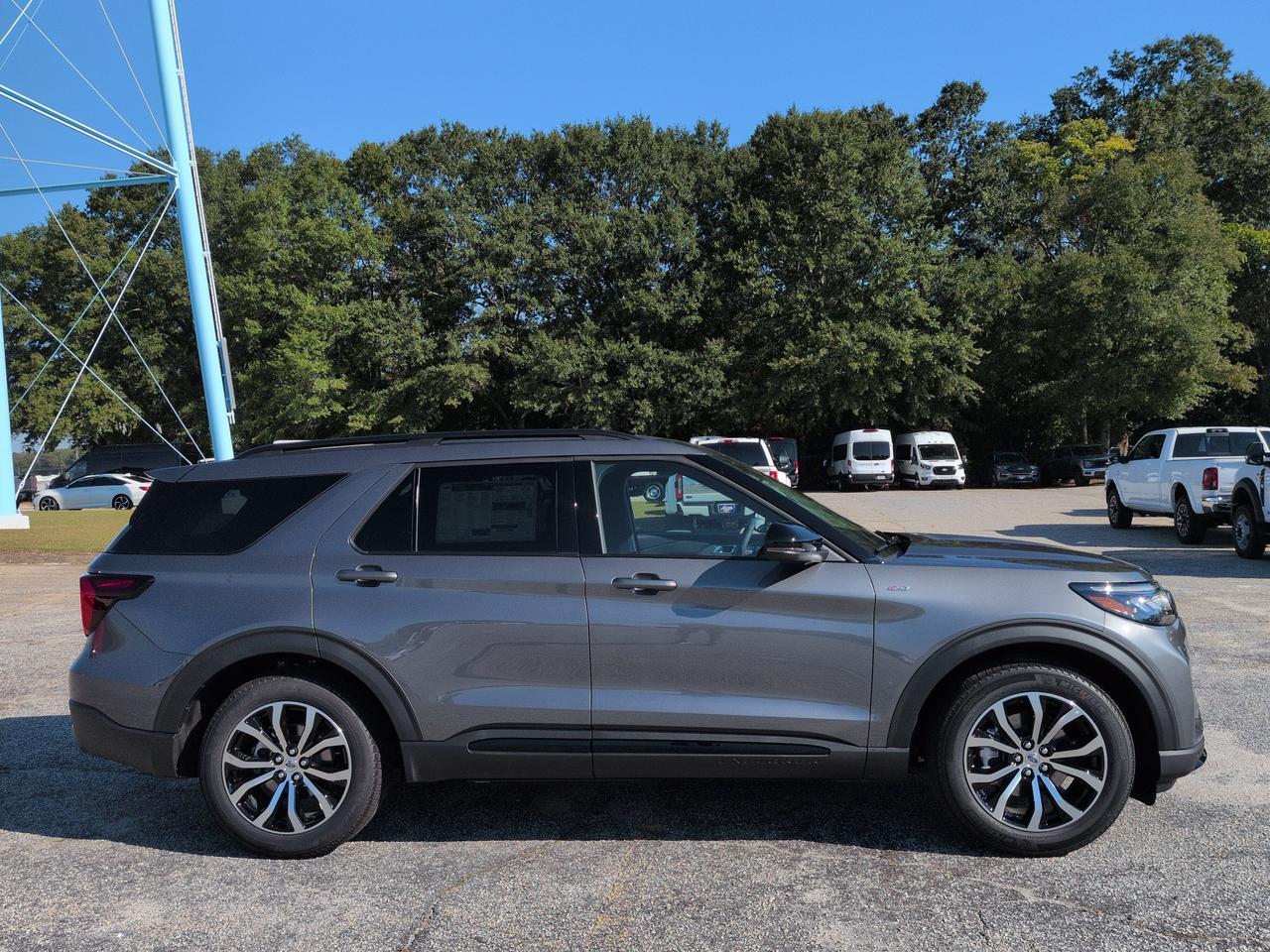 2027 Ford Explorer ST-Line Appleton WI