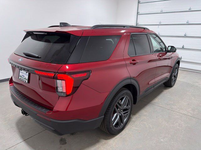 2027 Ford Explorer ST-Line Pine River MN