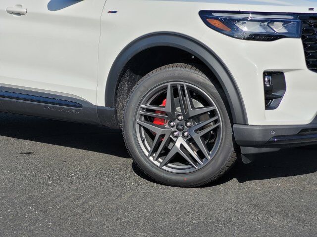 2027 Ford Explorer ST-Line Roseville CA