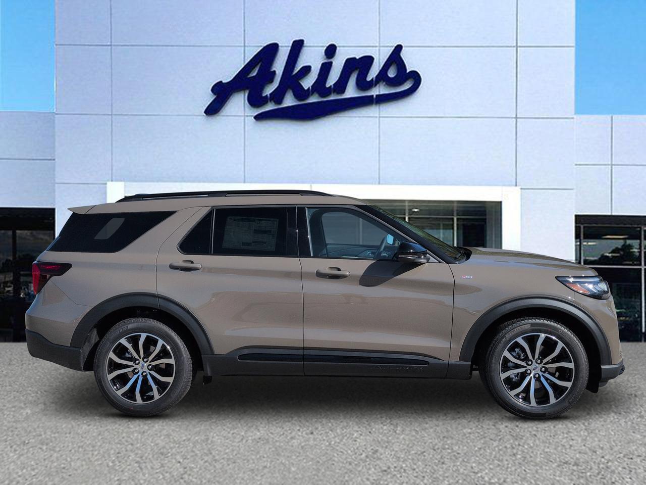 2027 Ford Explorer ST-Line